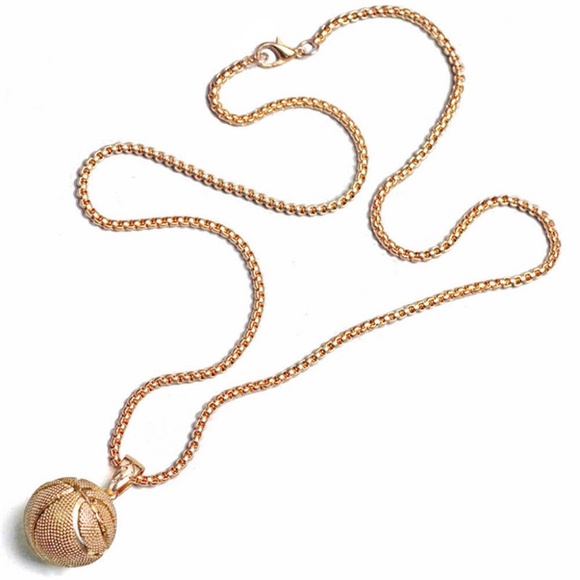 3D Basketball Gold Color Pendant Chain - New - Picture 3 of 5